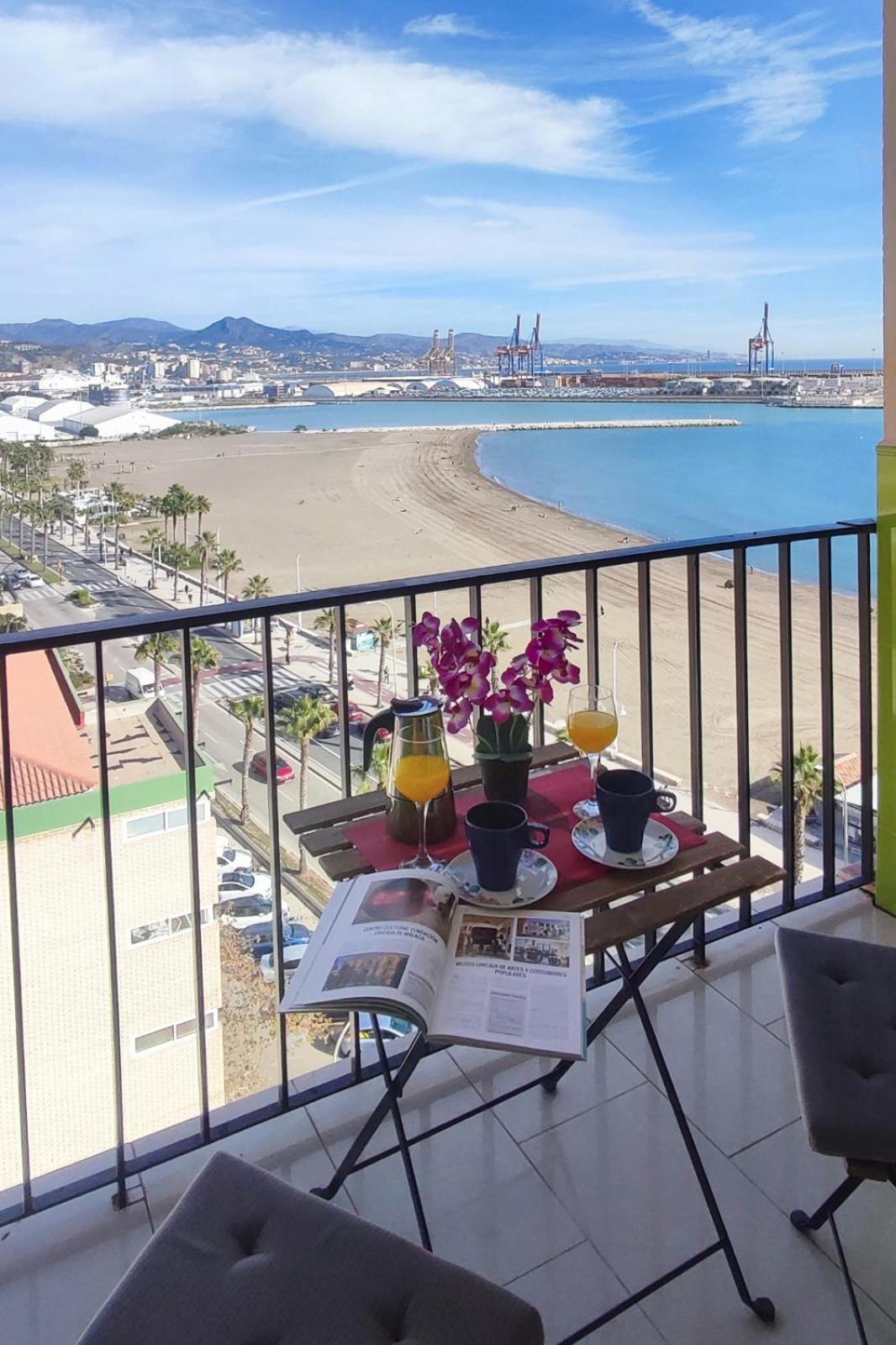 Apartamento Mirador Del Mediterraneo Málaga Exteriör bild